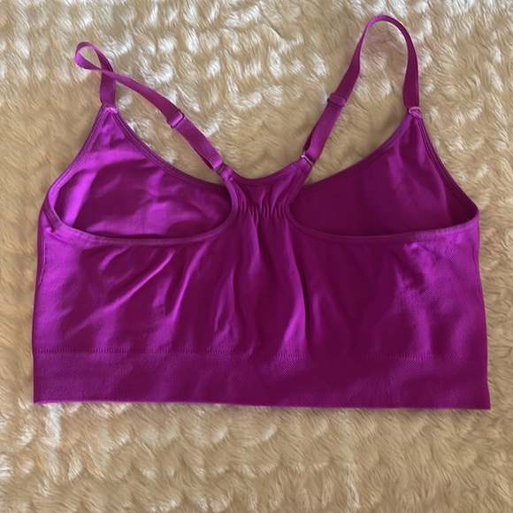 Women’s Sports Bra Under Armour SIZE XL - Picture 2 of 8